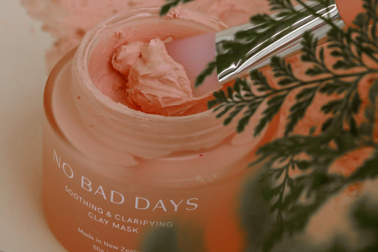 Soothing & Clarifying Clay Mask